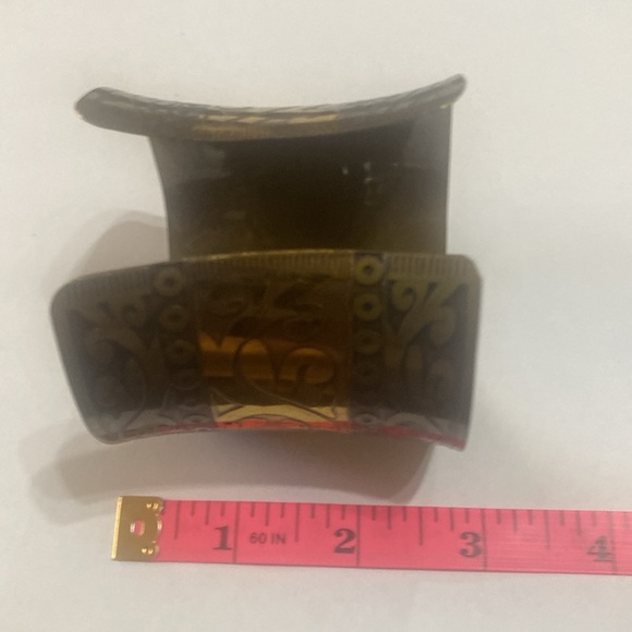 Cuff Bracelet - Picture 3 of 5